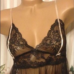 Victoria’s Secret babydoll 100% Nylon black Lace